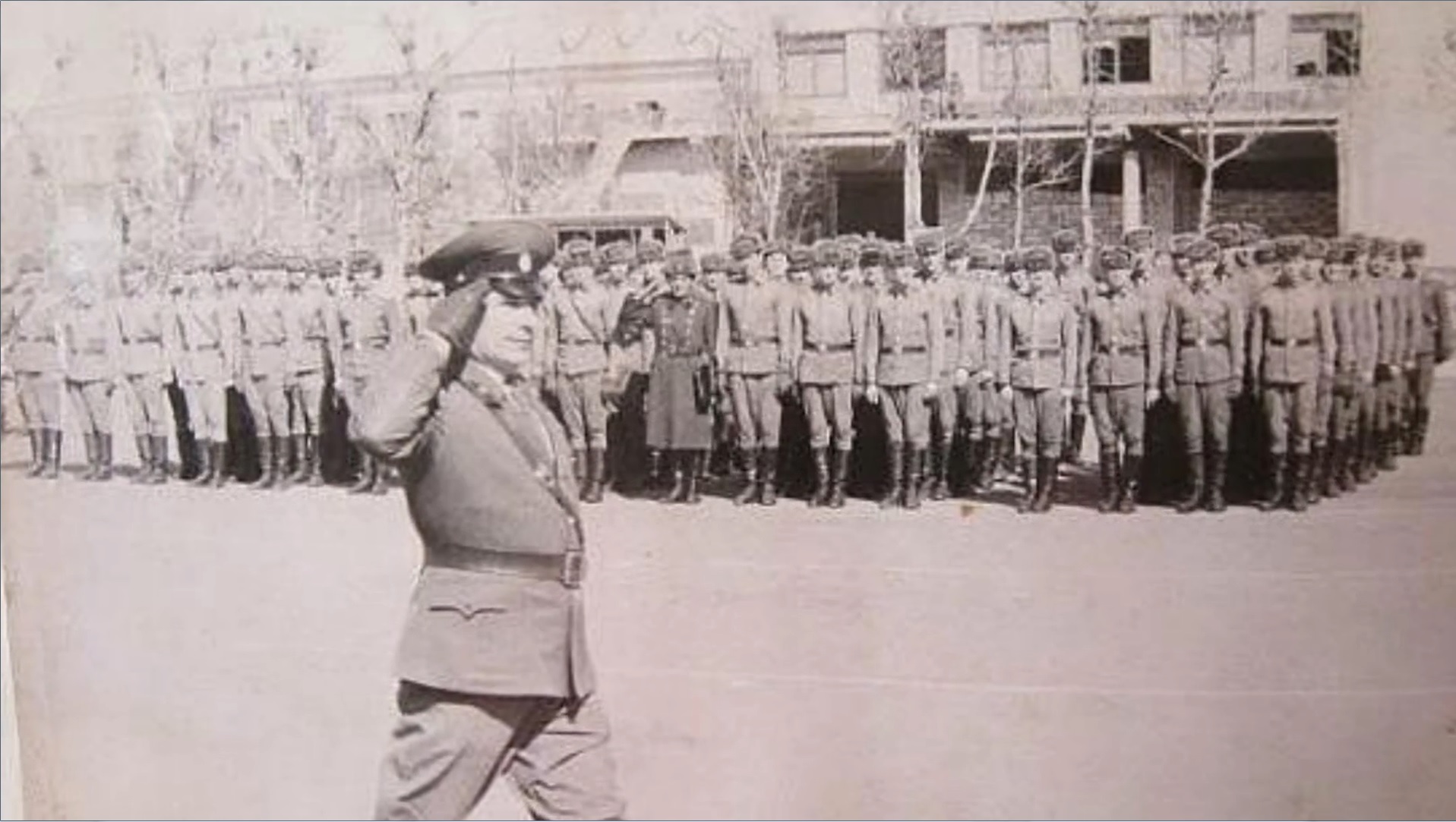 Плац 2го б-на